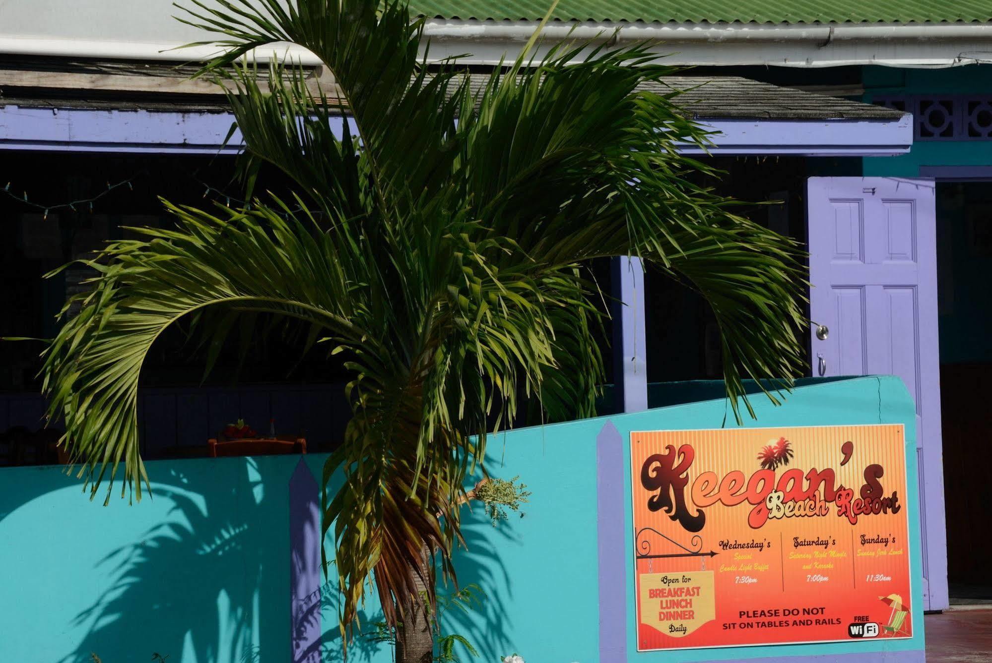 Keegans Beachside Hotel Bequia Island Exterior foto